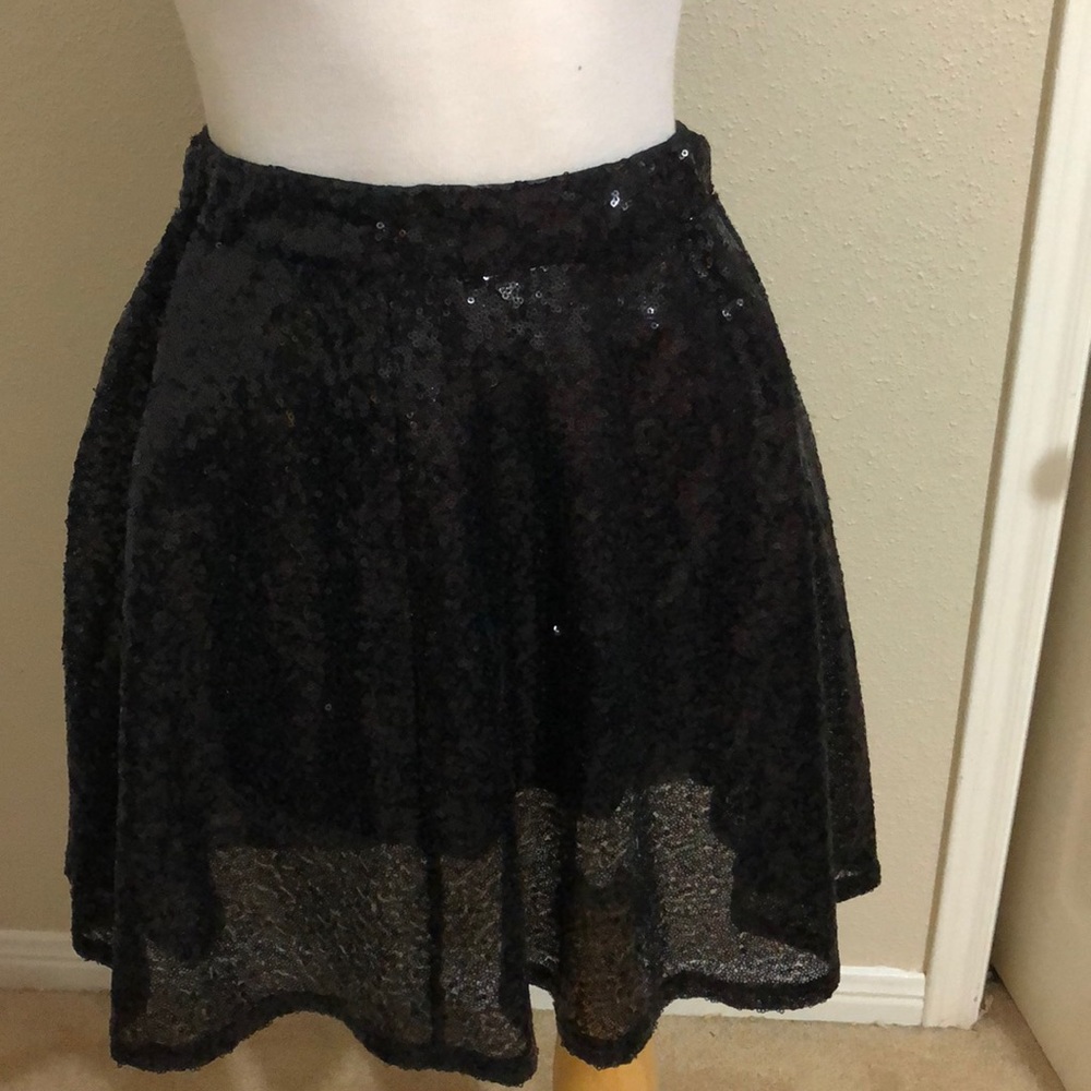 Sequins back skirt small adults